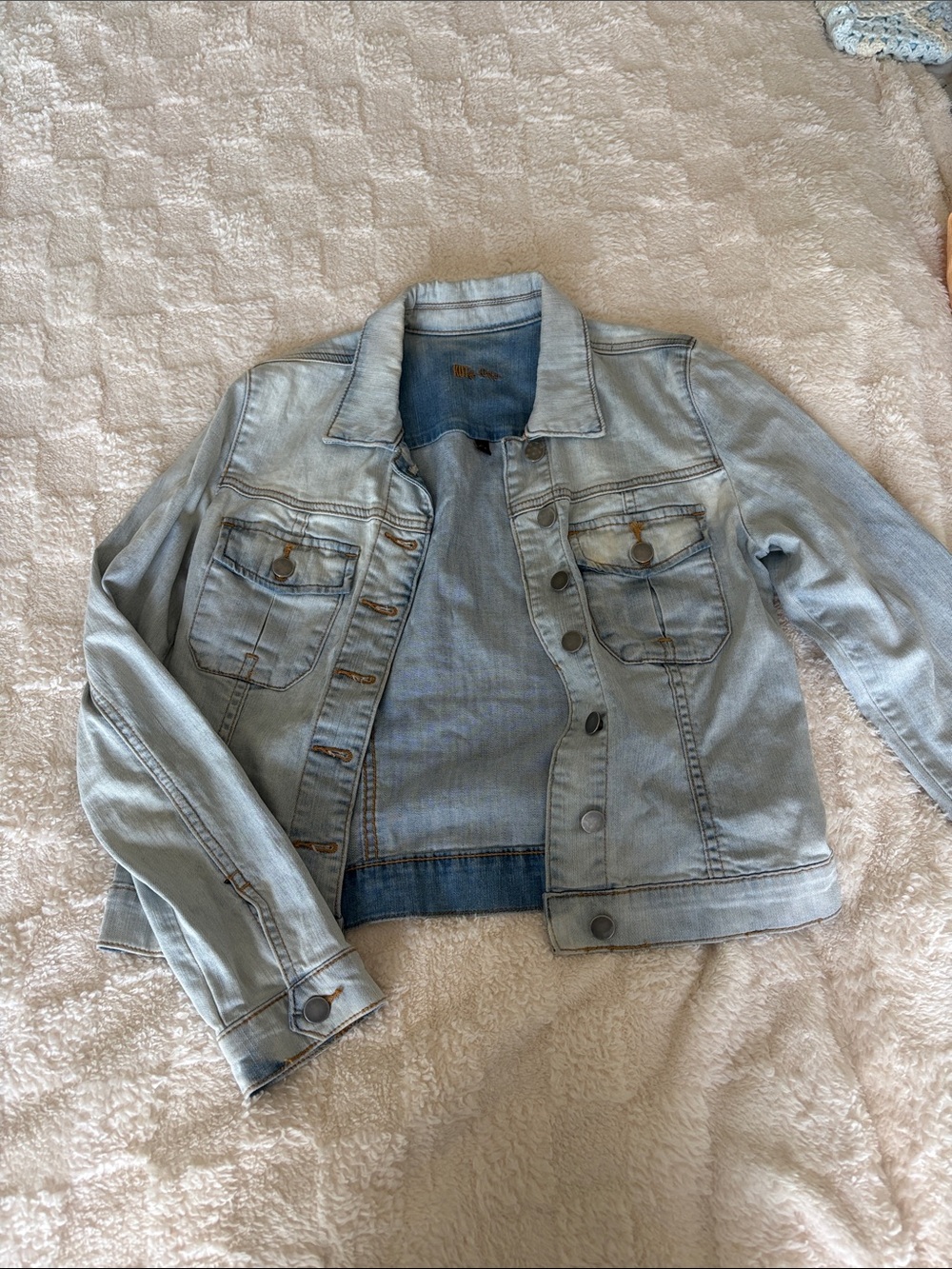 Kut from the Kloth Light Wash Denim Jacket – Size Medium